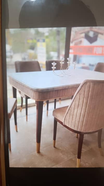 6 chair dinning table set in best wood