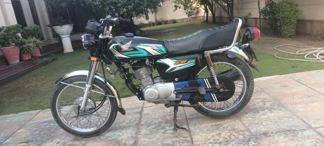Honda 125 10/10 condition