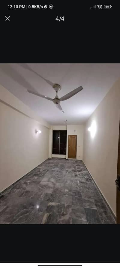 1 Bed studio apartments available for monthly