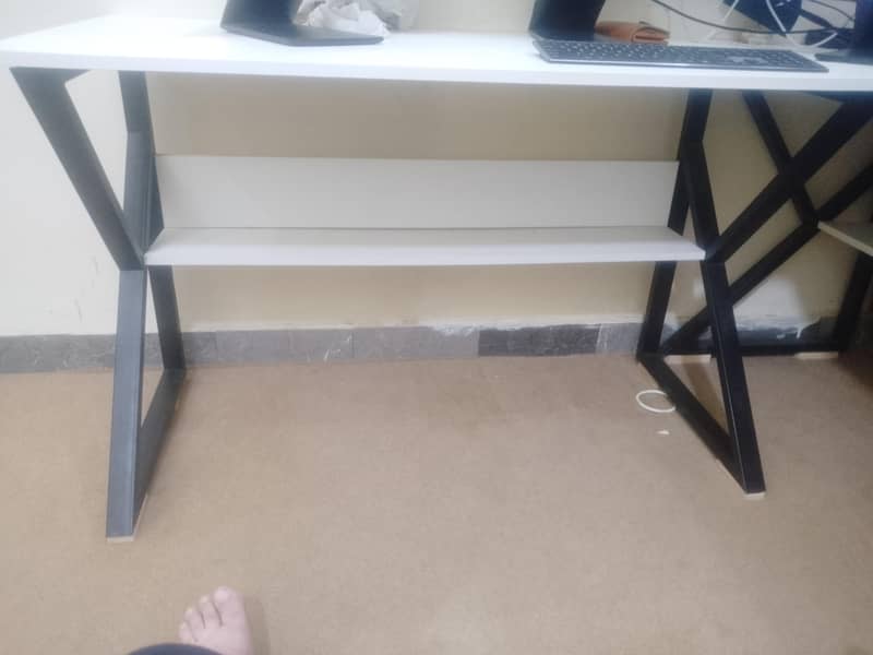 Brand New Computer/study table 1