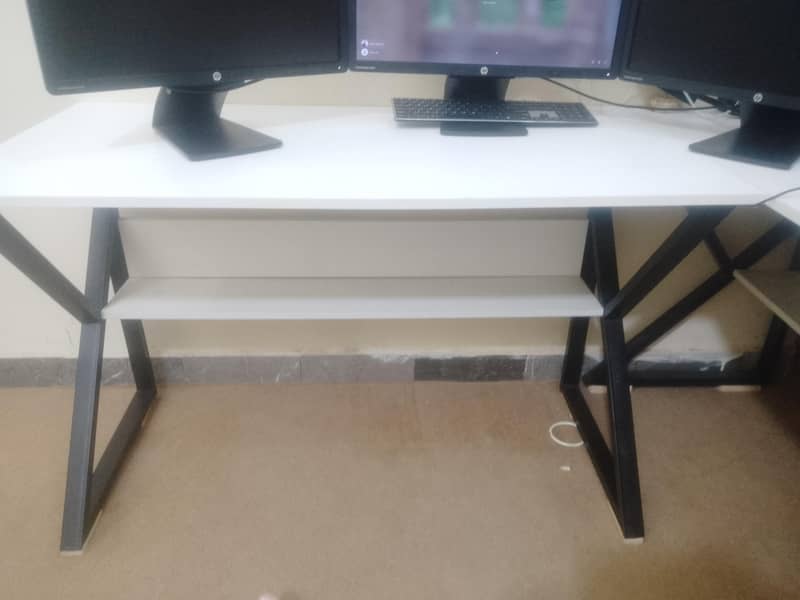 Brand New Computer/study table 3