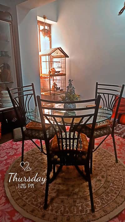 Dinning table with 3 chairs