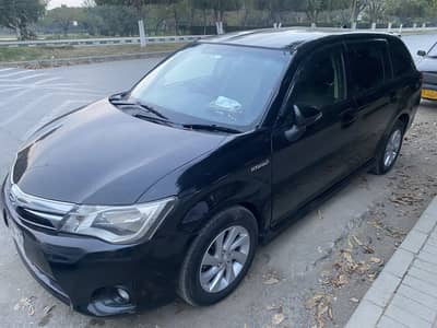 Toyota Fielder Hybrid 2014 Model