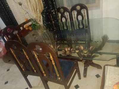 dinning table with 6chair