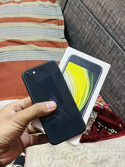 iphone SE2020 Dual approved Box 64Gb Finger true tone All oky set