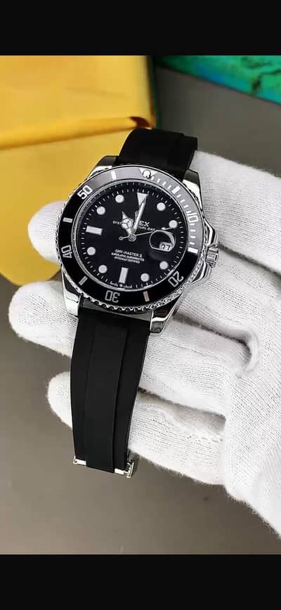 Watch colour :black& white new watch for boys