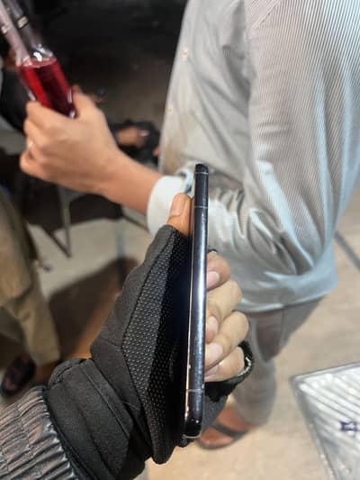 s22 sim working with glitch