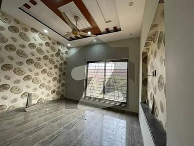 10 Marla House Available For Rent In Bahria Orchard Phase 1