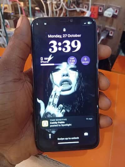 Iphone X (white colour) 64gb