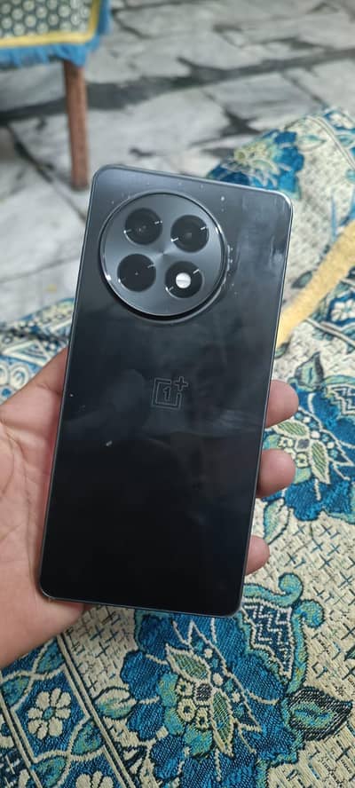 oneplus Ace 5 12/256.