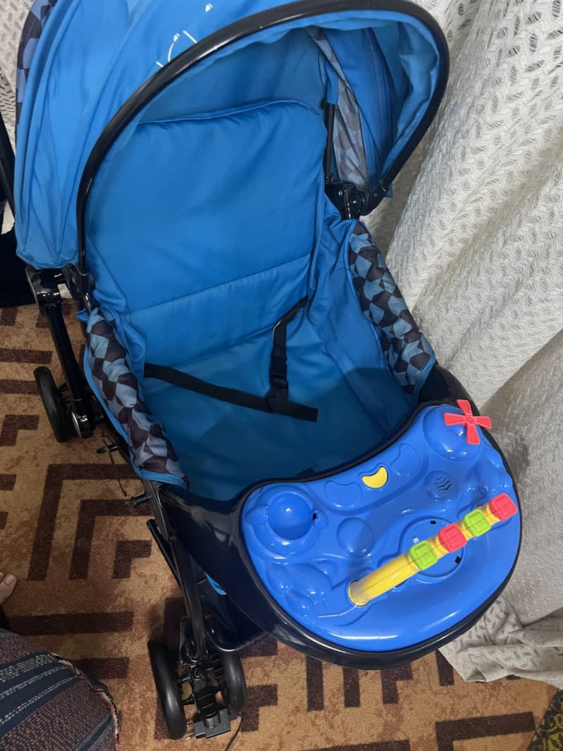 Pram/stroller condition 8/10 1