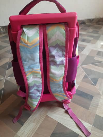school bags for kg to class 5 students. imported