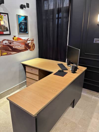 Office L shape Table