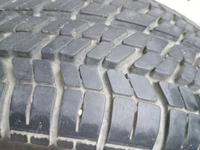 tyre 175,70,14 size hai