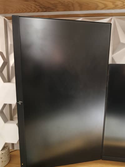 Hp z22n g2 | great condition