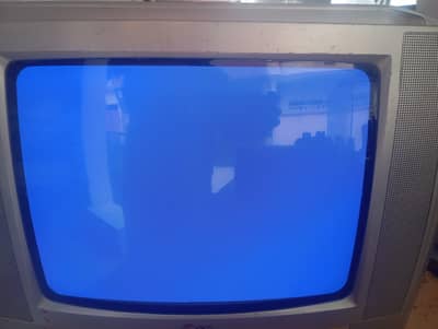 LG TV only 3000 14 anch