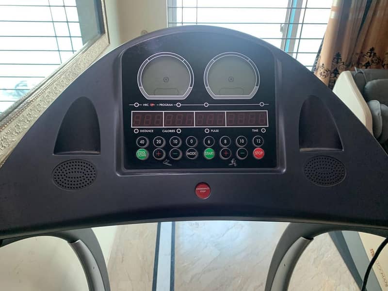 Treadmill 3