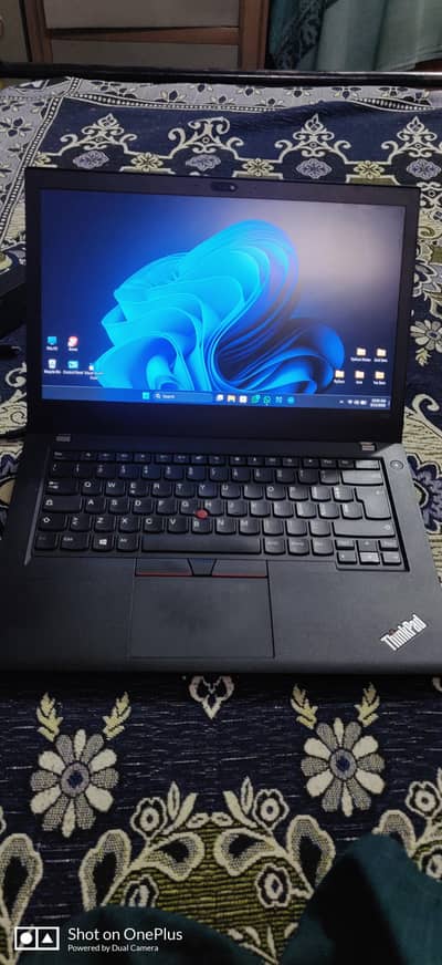 Lenovo i5 8th gen laptop