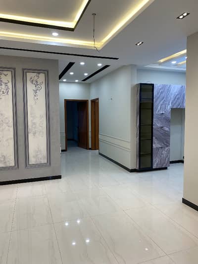 EXCELLENT LOCATION HOUSE FOR SALE WEST OPEN BLOCK 13