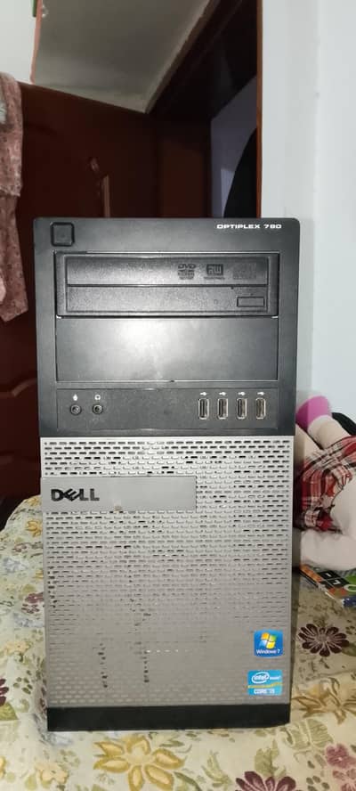 core i5 7 gen / 17 inch led full set 10/10