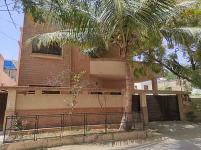 Bungalow for Sale 400 Sq. Yards Location: Block 12, Gulistan-e-Johar, Karachi Society: Boundary Wall Society Environment: Peaceful & Secure
