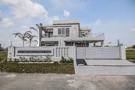 PHASE 7 10-MARLA BRAND NEW FULLY MAINTAINED BUNGALOW IS AVAILABLE FOR SALE.