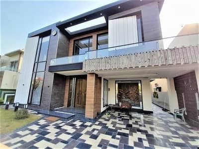 PHASE 7 10-MARLA BRAND NEW FULLY MAINTAINED BUNGALOW IS AVAILABLE FOR SALE.