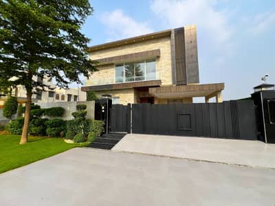 PHASE 7 10-MARLA BRAND NEW FULLY MAINTAINED BUNGALOW IS AVAILABLE FOR SALE.