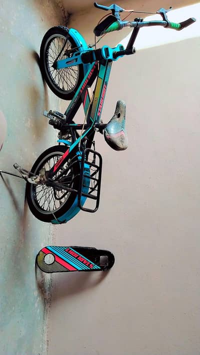 vary good condition  new tary tube break new