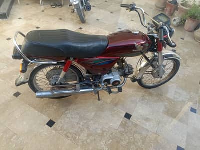HONDA CD 70  2016 Model