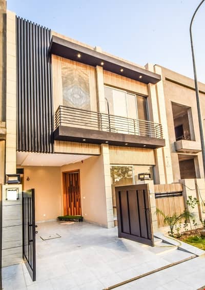 5-MARLA BRAND NEW BUNGALOW IS AVAILABLE FOR SALE IN THE BEST BLOCK OF PHASE 9 TOWN DHA LAHORE.