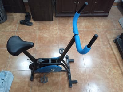 Exercising cycle for sale in Lahore.