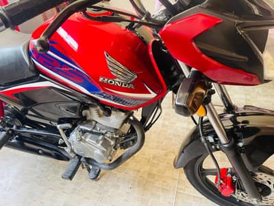 Honda can 125 F