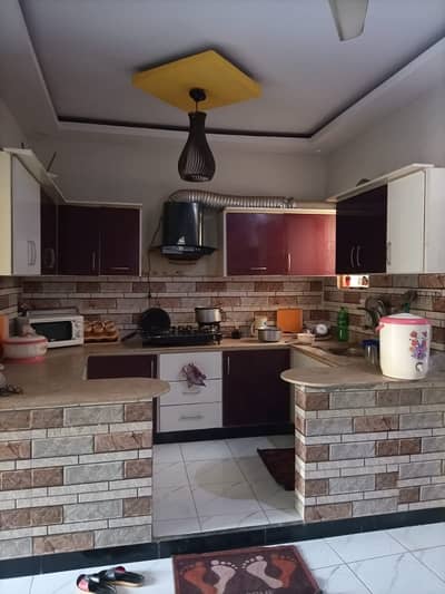 Unoccupied Prime Location Upper Portion Of 120 Square Yards Is Available For Sale In Federal B Area