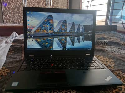 Thinkpad laptop core i7, 9th gen 4+4 Ghraphic card 16gb Ram