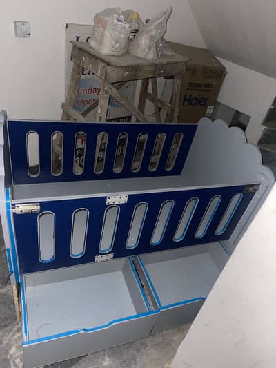 bedside sleeper used like new