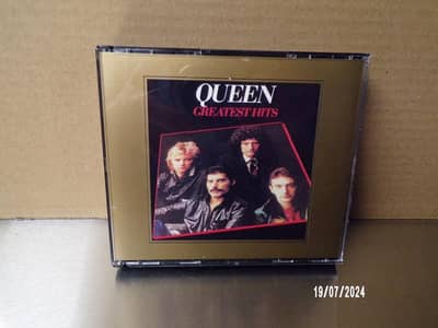 Queen: Greatest Hits I & II - Two (2) CD Set