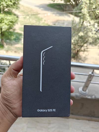 Samsung galaxy s25fe 256gb box packed sealed