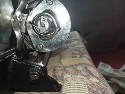 used sewing machine Haier for sale
