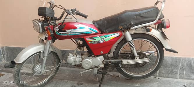 Honda Cd 70 bike 1990 model full ok pehli kick py start hoti hai
