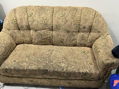 8 seater sofa set good taali wood used