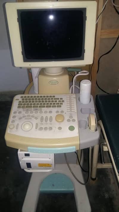 Hitachi EUB-5000 Plus G diagnostic ultrasound machine