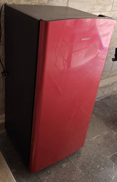 big size dawlance room fridge