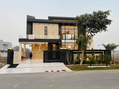 Hot Deal! 1 Kanal Contemporary House in DHA Phase 7 Block Y 10.25 Crore