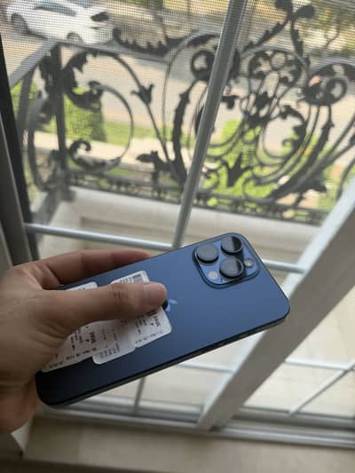 15 Pro Max 1TB PTA Approved E Sim