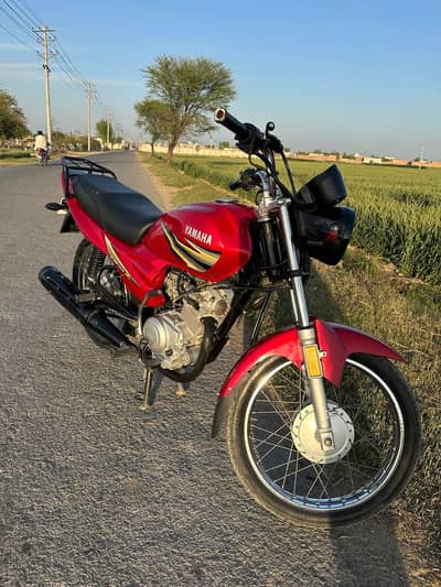 I am Selling my Yamaha Yb125z