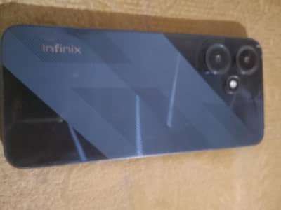 Infinix hot 30 play 64 gb with box