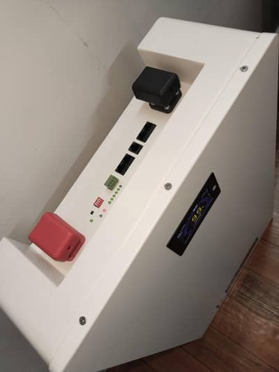 RES 51.2v 105H lithium battery with 5 years replacements warranty