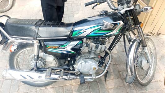 Honda 125 bike condition good
