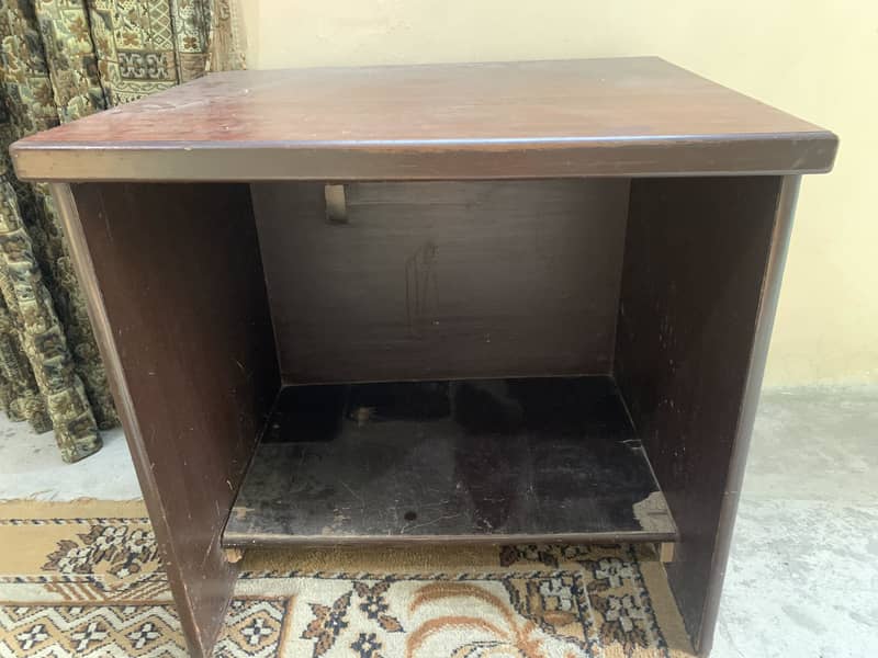 computer tabLe for saLe 1